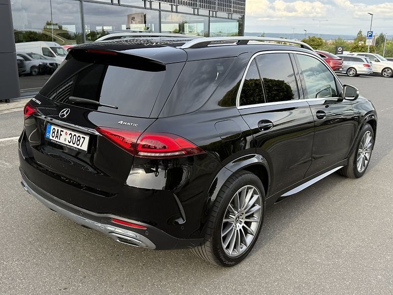 Mercedes-Benz GLE (2020) 350 d 4MATIC SUV - fotka 44 z 44