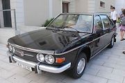 Nástupcem byla Tatra 613 již s italským designem