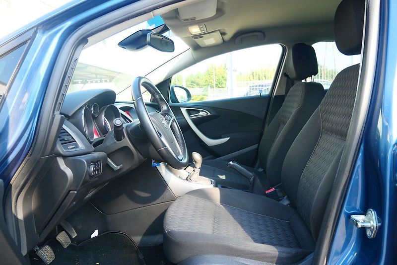 Opel Astra - fotka 5 z 6