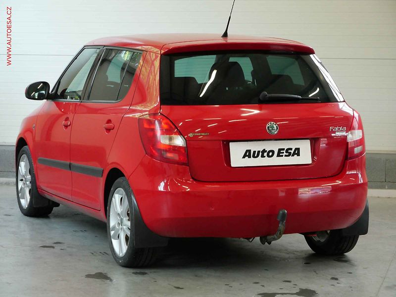 Škoda Fabia (2008) 1.4 16V, Sport - fotka 6 z 16