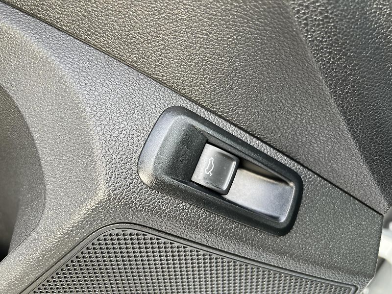 Škoda Kamiq Top Selection 1.5TSi PŮVOD ČR - fotka 13 z 46