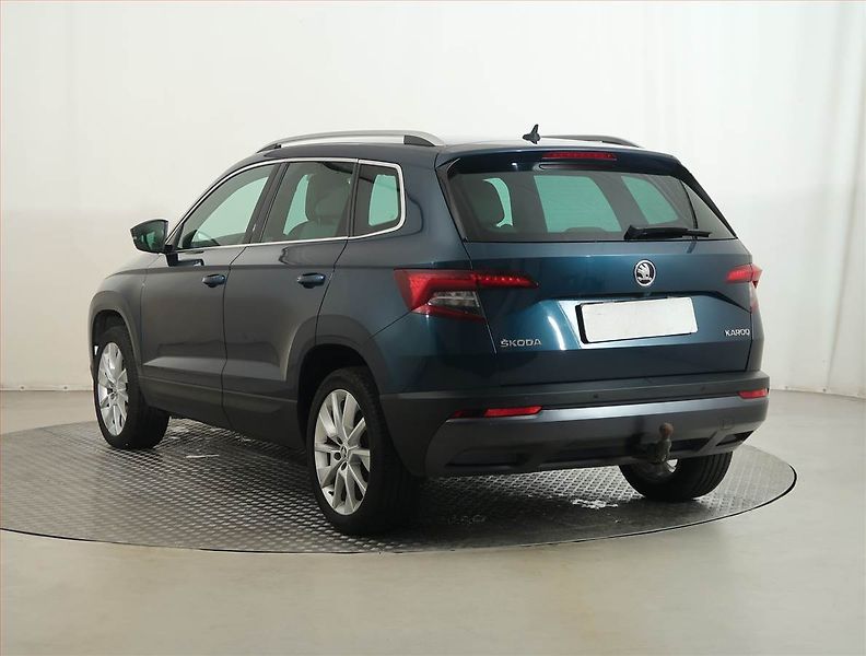 Škoda Karoq (2017) Style Plus 1.6 TDI, Serv.kniha - fotka 4 z 18