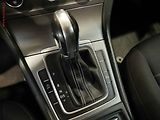Volkswagen Golf (2016) 1.6 TDi, Lounge, DSG - náhled 19