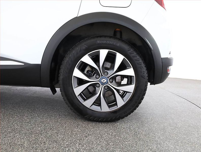 Renault Captur (2021) E-Tech Plug-in, Automat, ČR - fotka 18 z 20