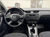 Škoda Octavia 1,6 TDi,digiklima,vyhř.sed,tem - náhled 11