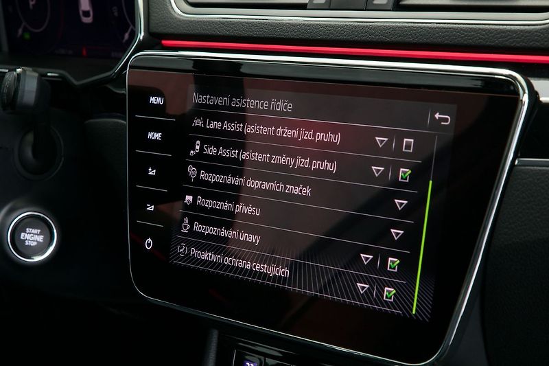 Škoda Superb 2.0TDI 147kW 4x4 DSG L&K Tažné - fotka 35 z 44