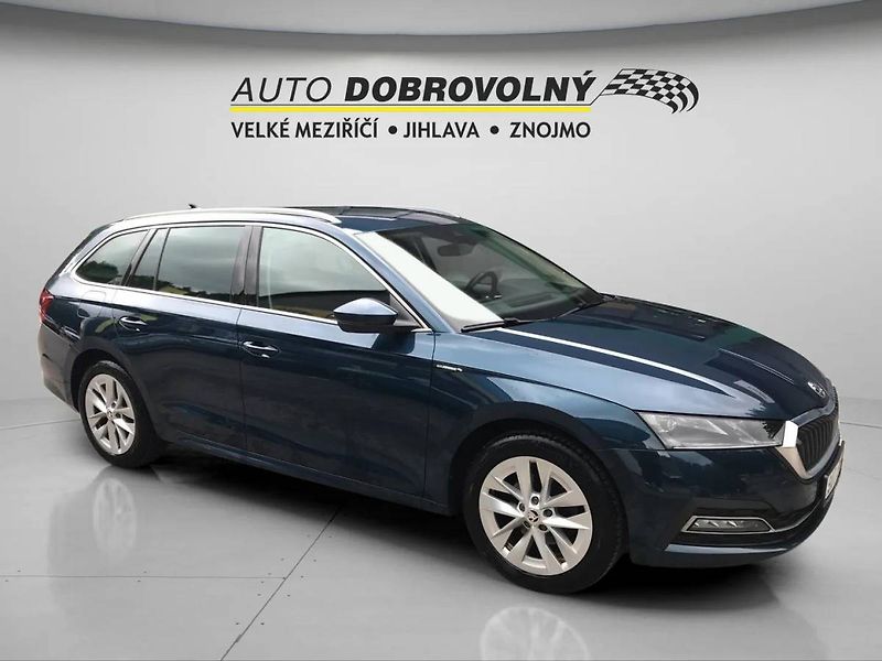 Škoda Octavia Combi 2,0TDI 110kW DSG/P9161 - fotka 10 z 16