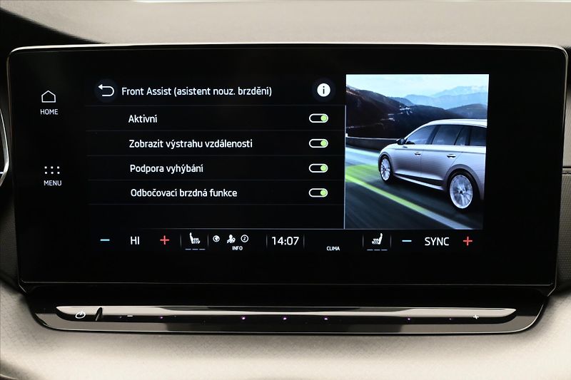 Škoda Octavia 2,0 TDI 110 kW TAŽNÉ Style Zár - fotka 20 z 30