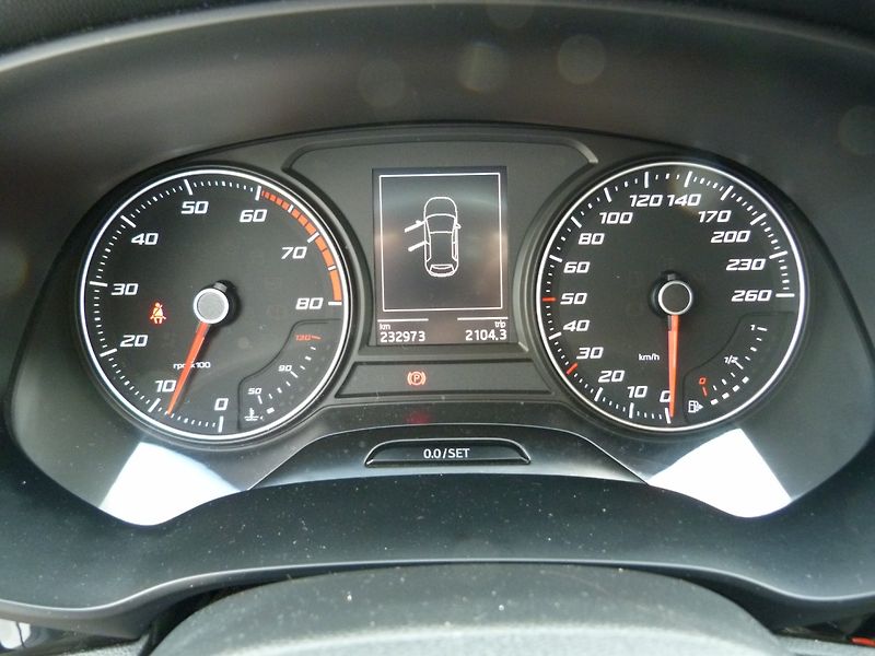 Seat Leon 1.2 tsi 77 Kw řemen - fotka 15 z 19