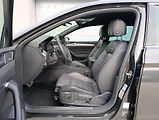 Volkswagen Passat 2.0TSI 206kW RLINE ČR 1.MAJ - náhled 12