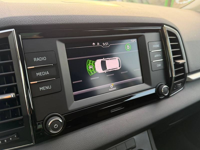 Škoda Karoq Ambition 2,0 TDI 85 kW 6° MP - fotka 18 z 37