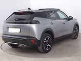 Peugeot 2008 (2025) Allure 1.2 PureTech - náhled 4
