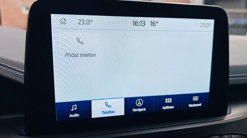 Ford Kuga (2022) 2.5i PHEV 165 kW Vignale AT - fotka 25 z 42