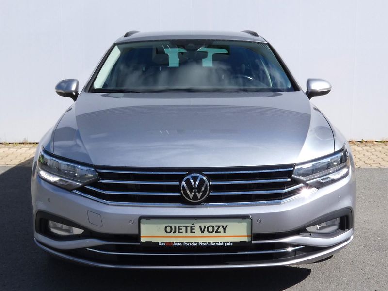 Volkswagen Passat Variant Business 2.0 TDI DSG - fotka 4 z 30