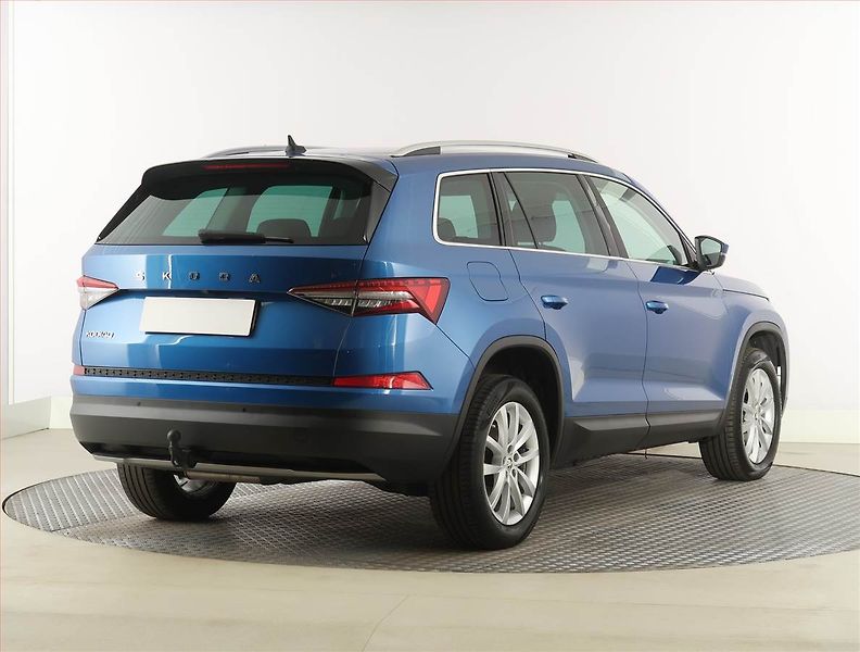 Škoda Kodiaq (2022) Style 2.0 TDI, digi klima - fotka 5 z 24
