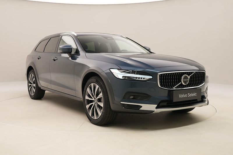 Volvo V90 CC B6 AWD BRIGHT PLUS AUT CZ - fotka 15 z 63