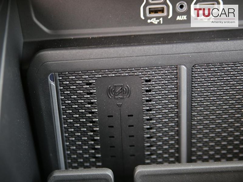 RAM 1500 (2026) Laramie 5.7 HEMI 2026 RamBox - fotka 21 z 37