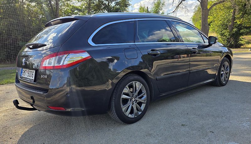 Peugeot 508 (2016) Peugeot 508 SW 2.0 HDi 110 kW  - fotka 5 z 27