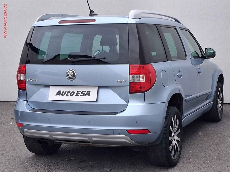 Škoda Yeti (2014) 1.4 TSi, L&K, DSG, bixen, - fotka 4 z 20