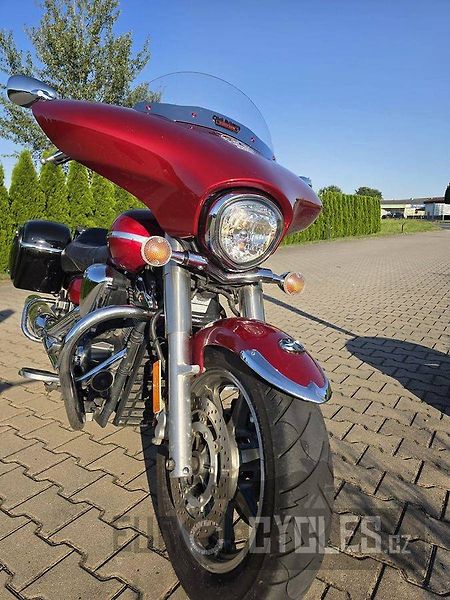 Yamaha XVS 1300 A Midnight Star (2007) - fotka 3 z 15