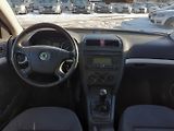 Škoda Octavia (2005) KOMBI 1.9 TDi - náhled 9