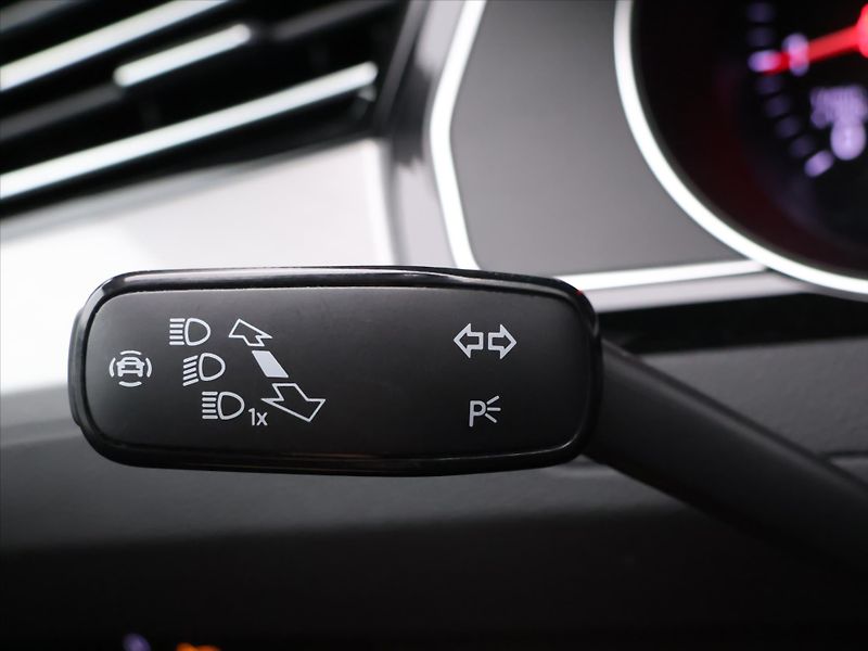 Volkswagen Passat Variant 1,5 TSI EVO 110kW Klima CZ DPH - fotka 15 z 29