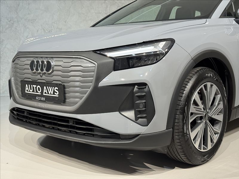 Audi Q4 e-tron 35 125kW LED Kessy PDC - fotka 5 z 45