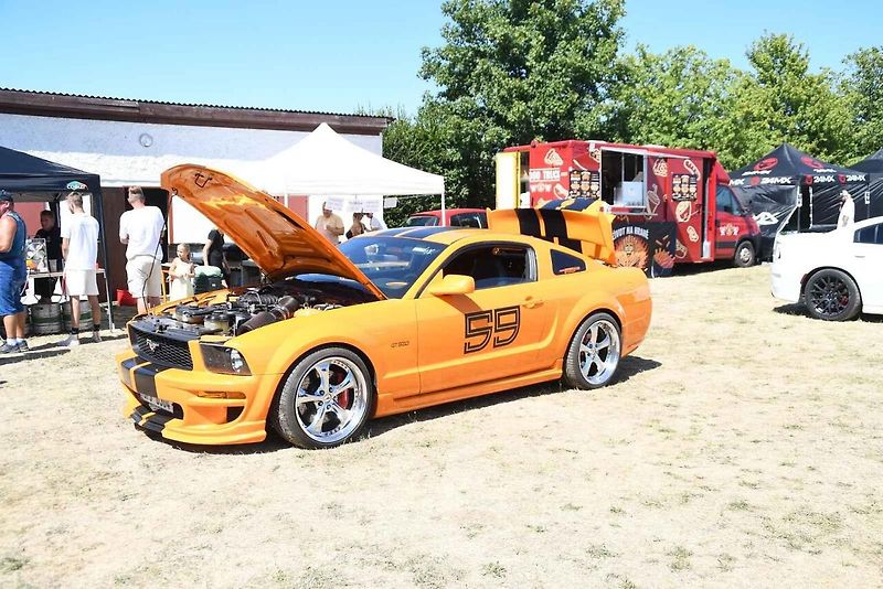 Tuningový sraz v Cebivi v sobotu 15. srpna pořádala skupina Car Meet Plzeň.
