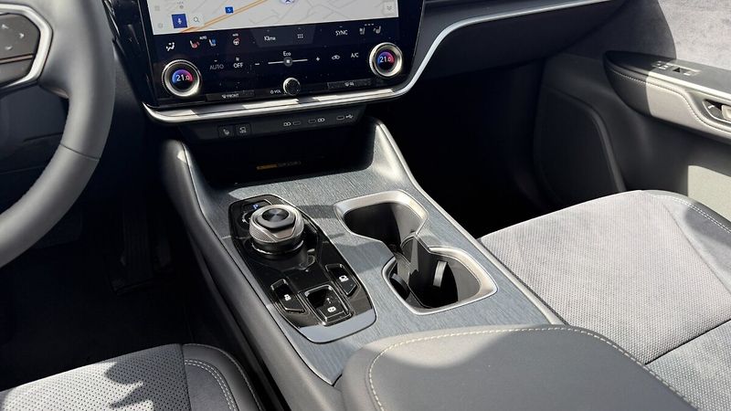 Lexus RZ 450e 450e LUXURY DIRECT4 - fotka 21 z 28
