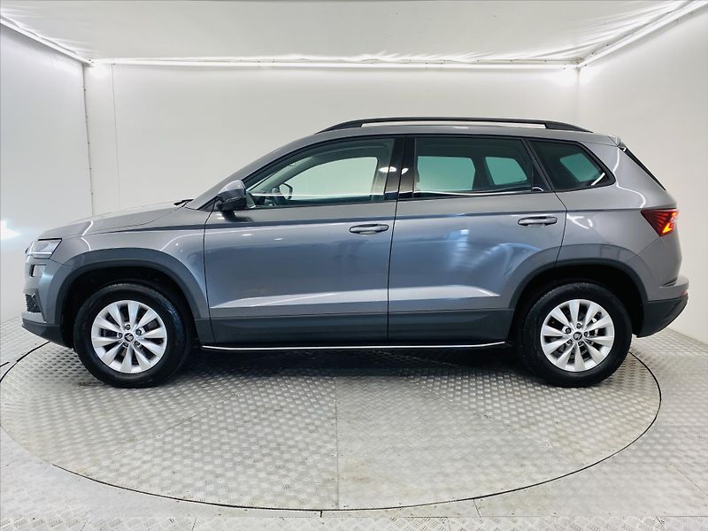Škoda Karoq 2,0 TDI 85kW Selection - fotka 3 z 27