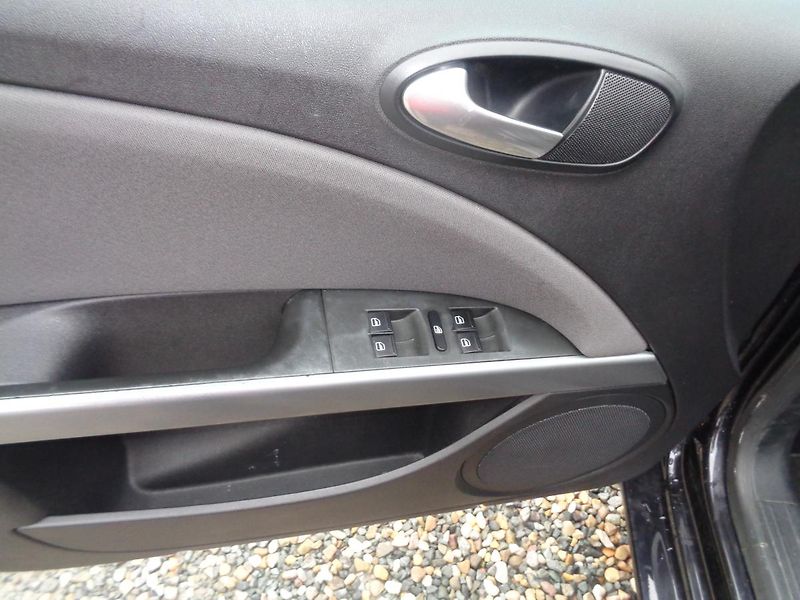 Seat Leon 1,6 TDI - fotka 14 z 15