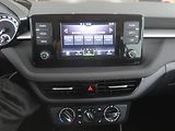 Škoda Fabia (2023) 1.0 TSI, Tempomat - náhled 12