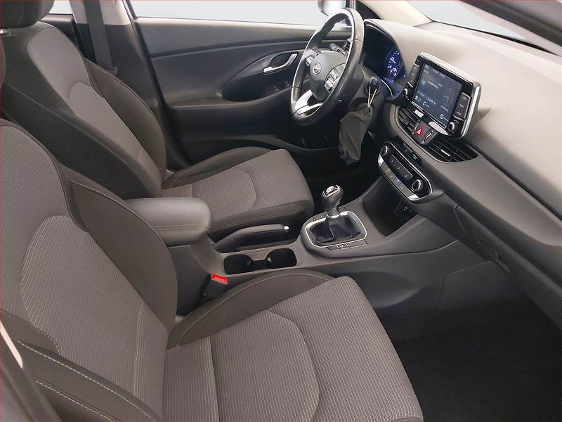 Hyundai i30 (2020) 1.6 CRDi, ČR,1.maj, Serv.kniha - fotka 9 z 17