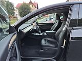 Tesla Model Y RWD 235kw 95,3 % - náhled 11