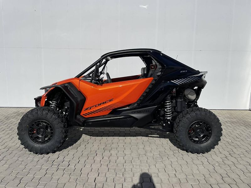 CFMOTO (2026) Gladiator Z10 Turbo T1B EPS - fotka 5 z 14