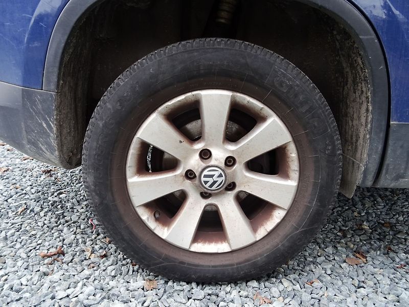Volkswagen Tiguan 1.4TSI 4Motion Pojízdné na ND - fotka 38 z 48