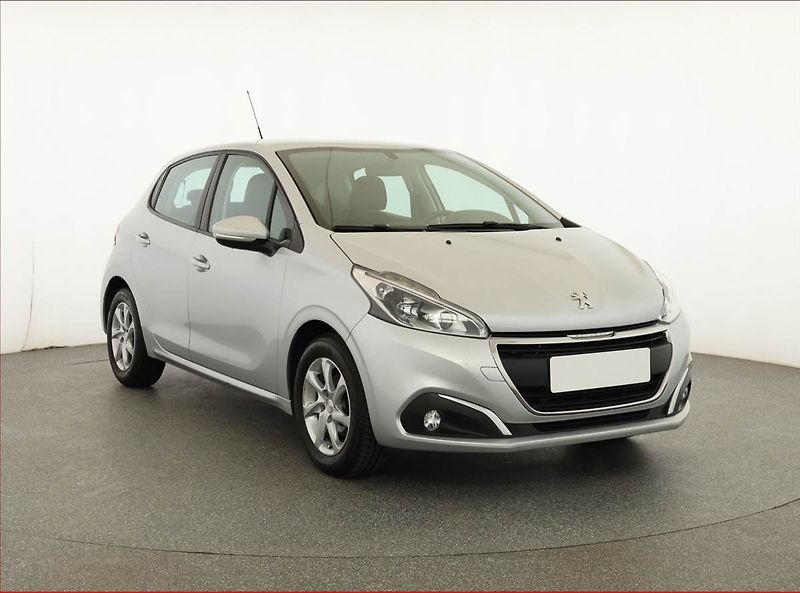 Peugeot 208 (2016) 1.2 PureTech, Serv.kniha - fotografie inzerátu