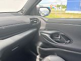 Toyota Yaris 1.5 HSD e-CVT Selection Style - náhled 23