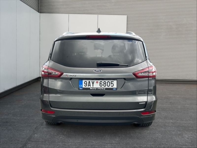 Ford S-MAX 2,5 DT HEV Titanium AT - fotka 5 z 11
