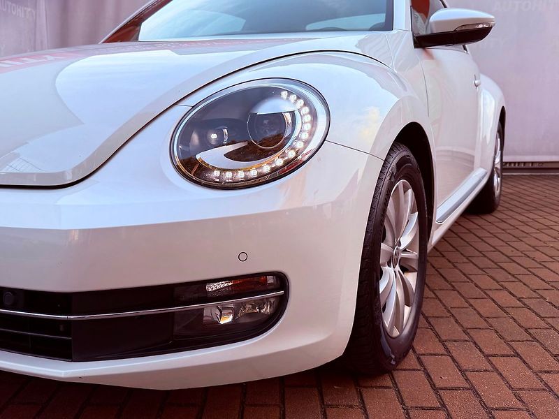 Volkswagen Beetle 1.4 TSi DSG7, Navi, Panorama - fotka 3 z 28