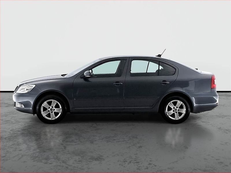 Škoda Octavia (2012) Ambition 1.4 TSI, Navi - fotka 3 z 18