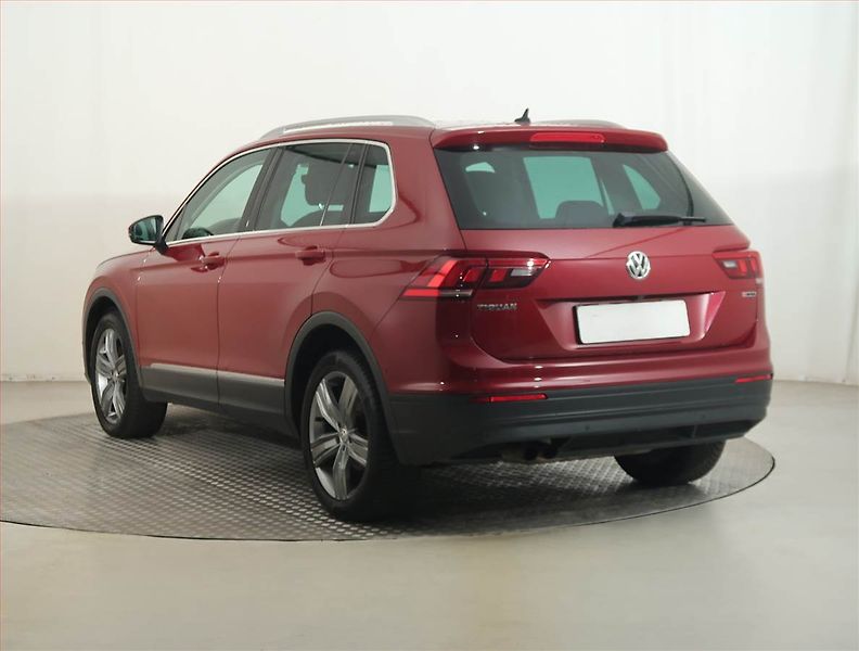 Volkswagen Tiguan (2016) 2.0 TSI, 4X4, Automat - fotka 4 z 16