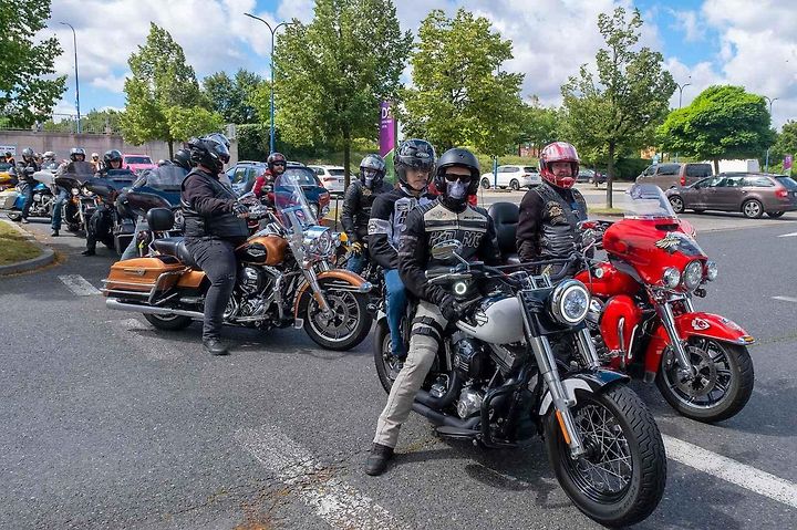 Z benefiční jízdy motocyklů na podporu válečných veteránů.