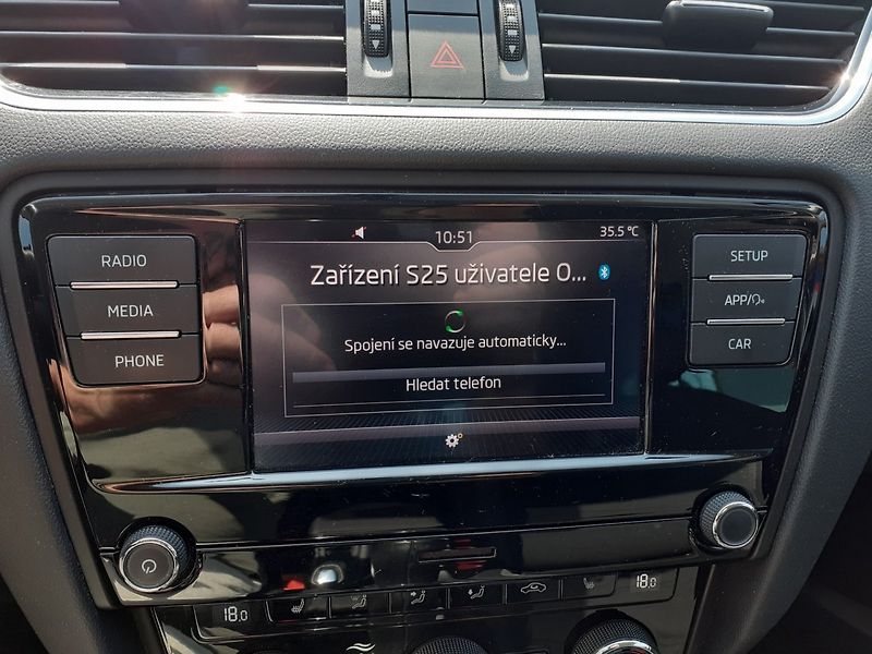 Škoda Octavia (2019) 1.0 TSi Ambition  ČR - fotka 12 z 31