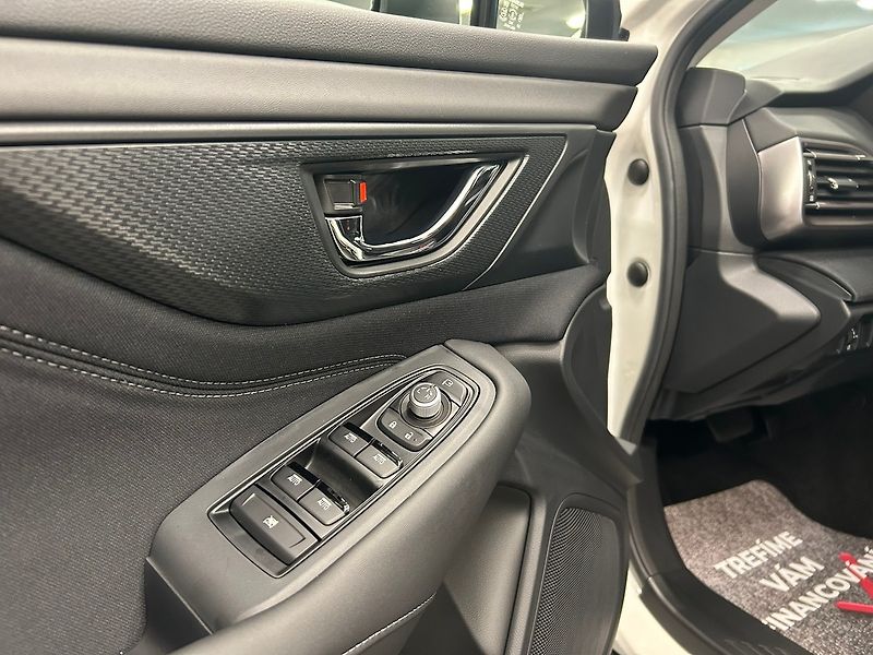 Subaru Outback (2025) 2.5 ACTIVE 2025 nové auto | Zá - fotka 18 z 47