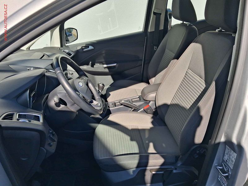 Ford Grand C-MAX (2018) 1.5 EB, Titanium, bixen - fotka 9 z 17