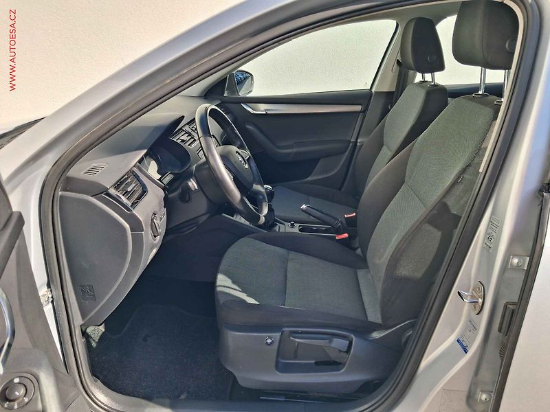 Škoda Octavia (2014) 1.2 TSi, Active, +kola - fotka 9 z 17