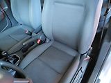 Volkswagen Golf (2004) 1.6i, 2.maj,ČR, AC, STK6/28 - náhled 9
