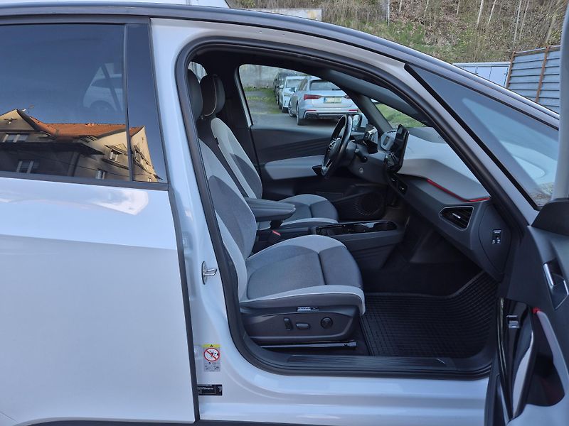 Volkswagen ID.3 110kw, PURE, SOH 91,4% - fotka 16 z 45