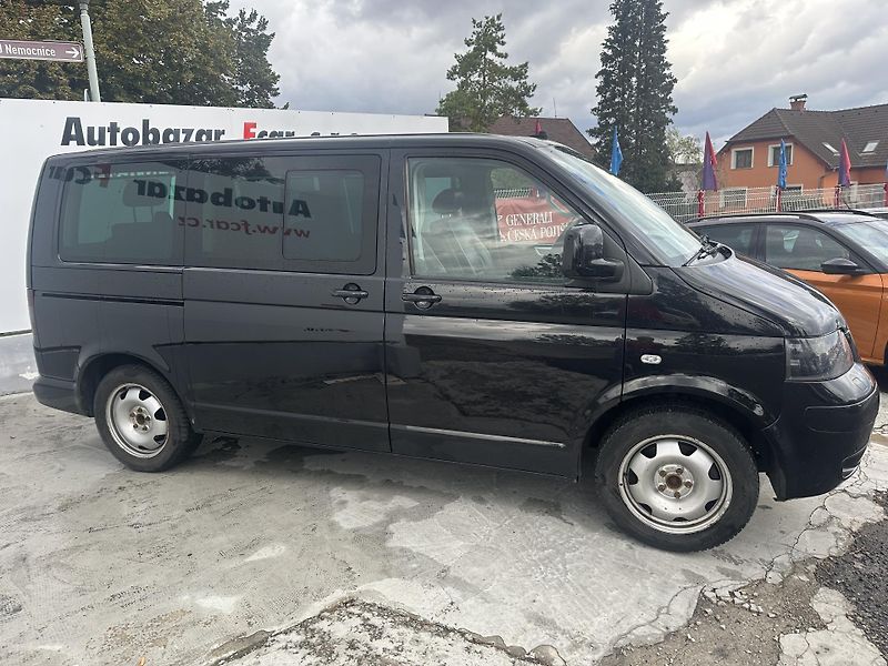 Volkswagen Multivan (2006) 2.5 TDI 128kW - fotka 5 z 19